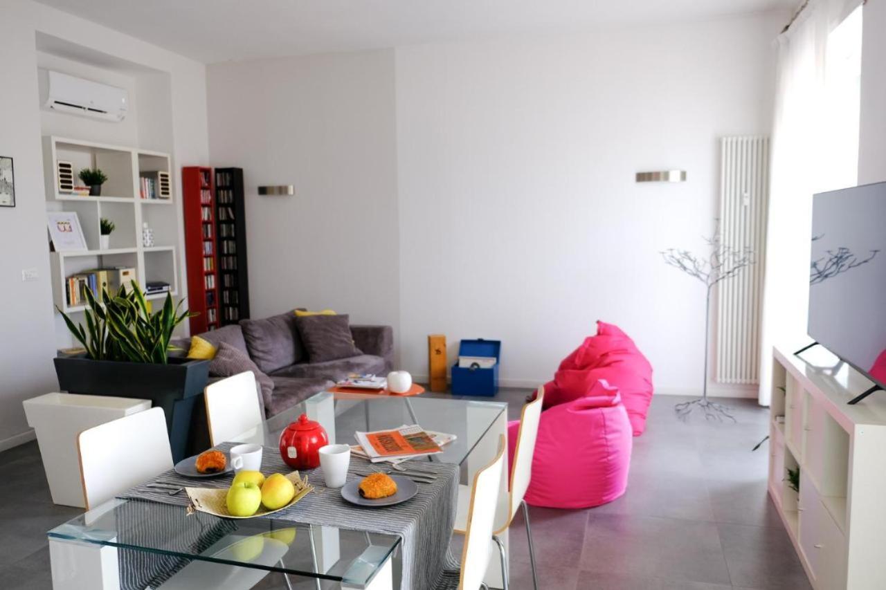 Ferienwohnung Il Balcone Su Torino - Moderno Con Vista Superga Exterior foto